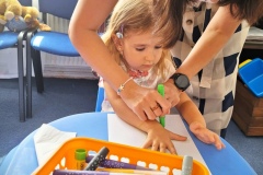 YES-LANGUAGE-CENTRE-CURSURI-ENGLEZA-COPII-CRAIOVA-CLASA-ENGLEZA-11