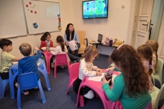 YES-LANGUAGE-CENTRE-CURSURI-ENGLEZA-COPII-CRAIOVA-CLASA-ENGLEZA-PRESCOLARI-1