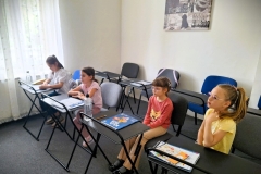 YES-LANGUAGE-CENTRE-CURSURI-ENGLEZA-COPII-CRAIOVA-CLASA-ENGLEZA-9