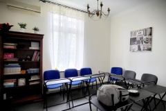 YES-LANGUAGE-CENTRE-ENGLEZA-CRAIOVA-SEDIU-4