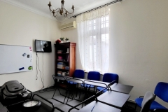 YES-LANGUAGE-CENTRE-ENGLEZA-CRAIOVA-SEDIU-9